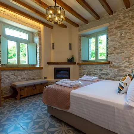 Nostos Hotel