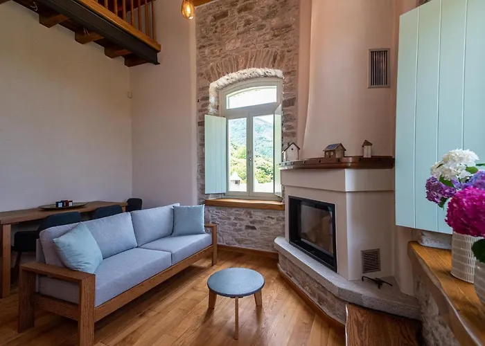 Ξενοδοχείο Nostos 5*