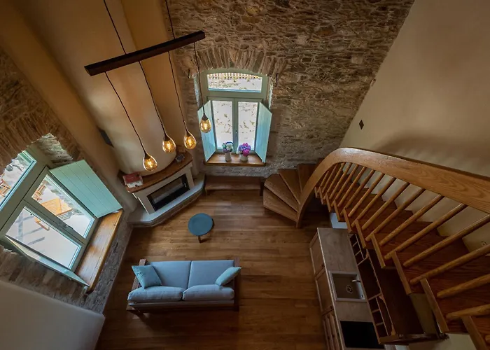 Nostos Τσαγκαράδα